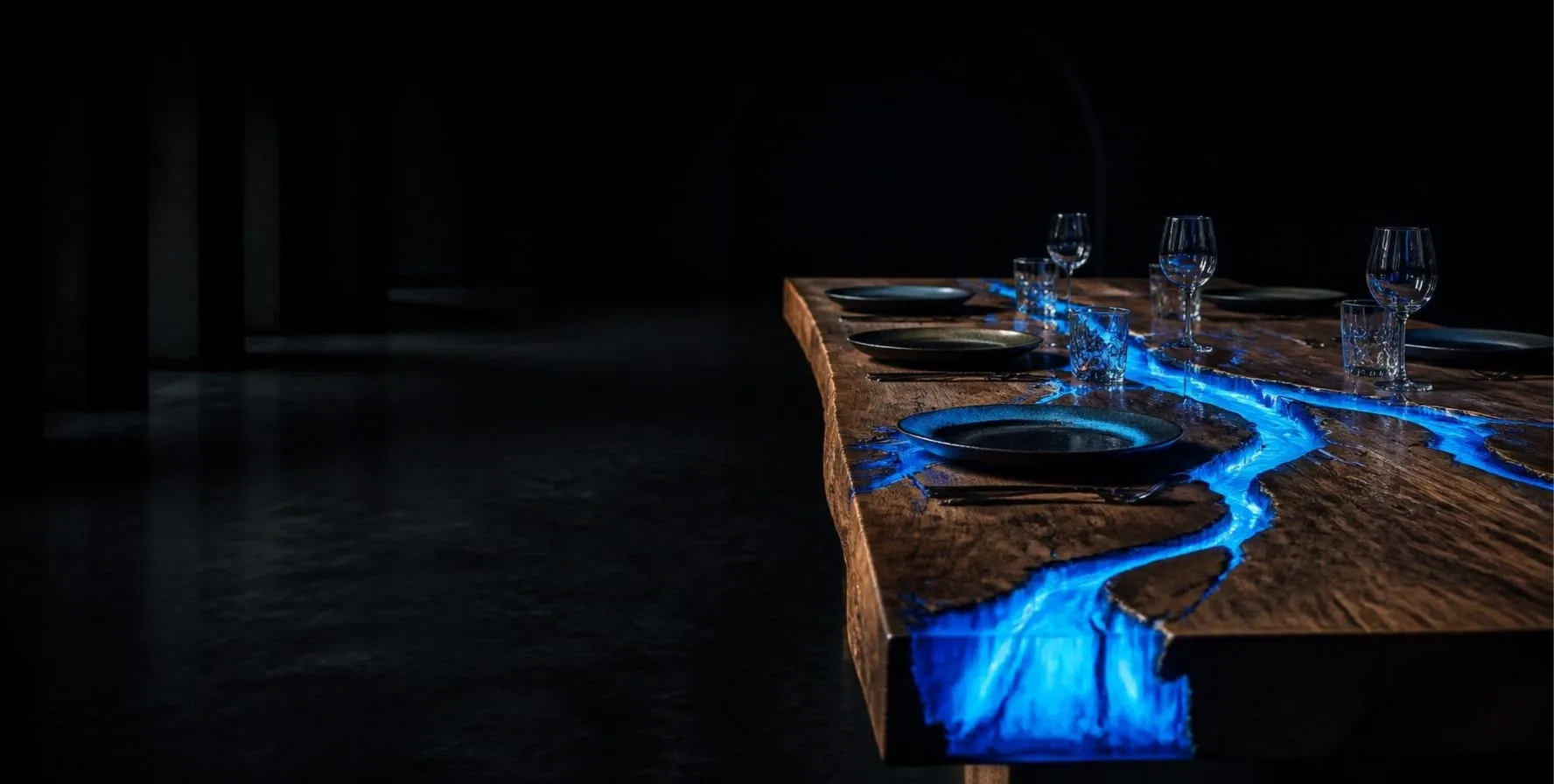 Phosphorescent pigments in decoration for resin art and luxury interior glow accents